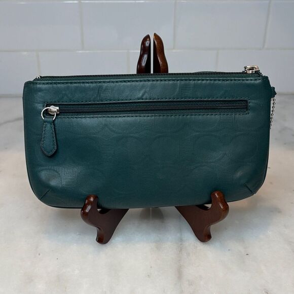 Coach Embossed Signature Logo Leather XL Wristlet Clutch Bag HTF - Picture 4 of 16